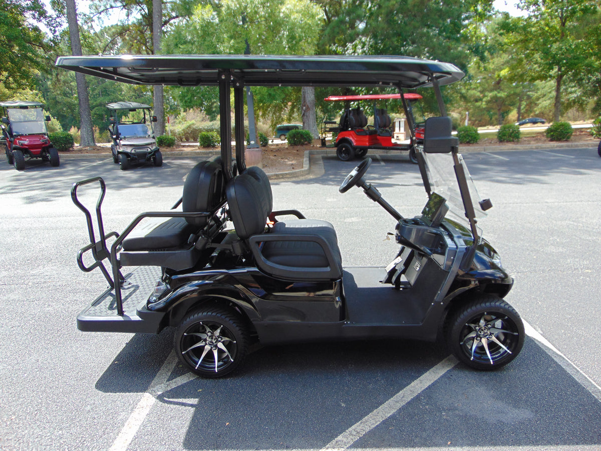 2025 ICON i40 Black w Black Seats 105 Ah Lithium Battery 3 Guys Golf